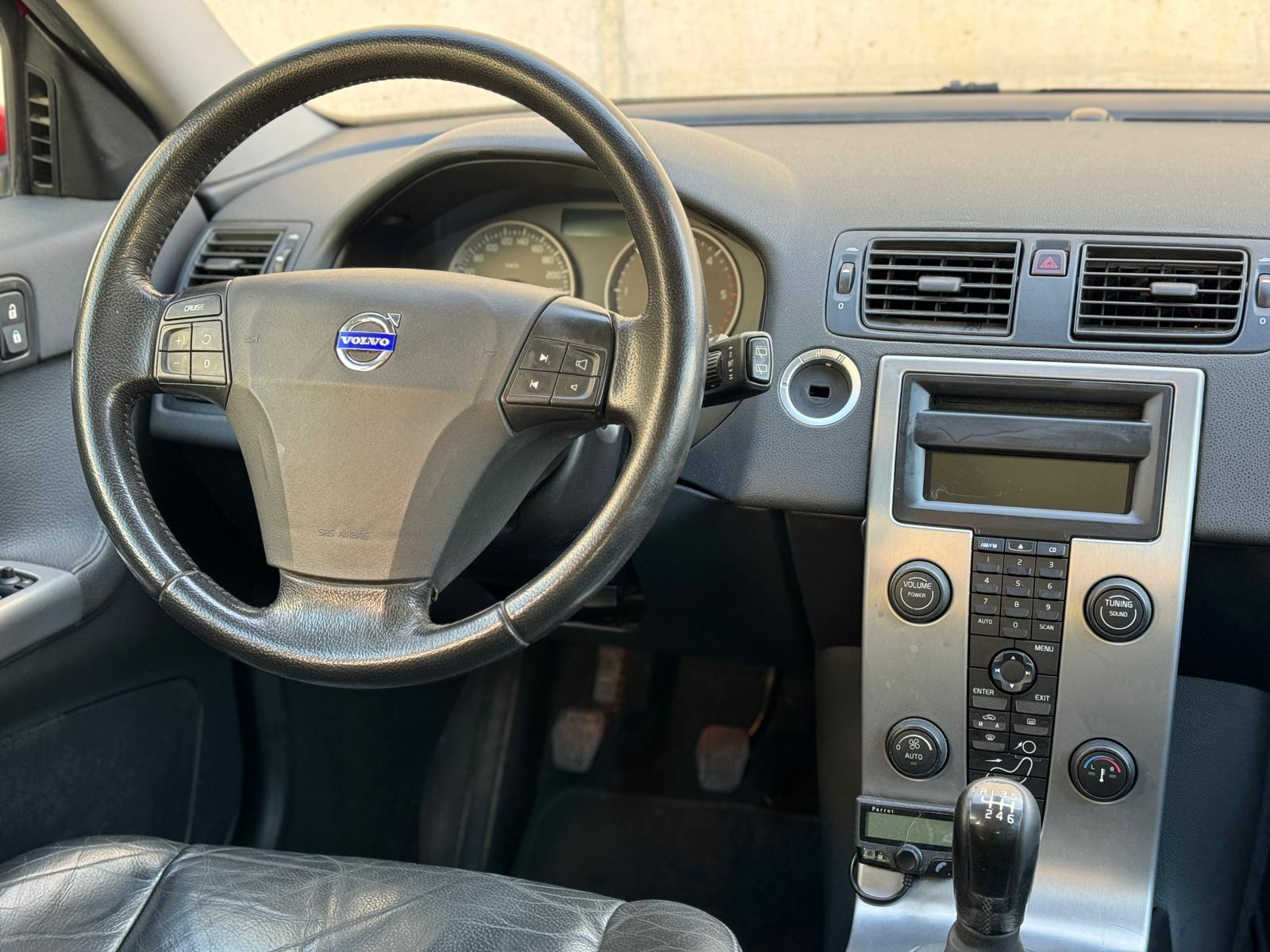 
								VOLVO V50 2.0 DIÉSEL 136CV – IMPECABLE full									