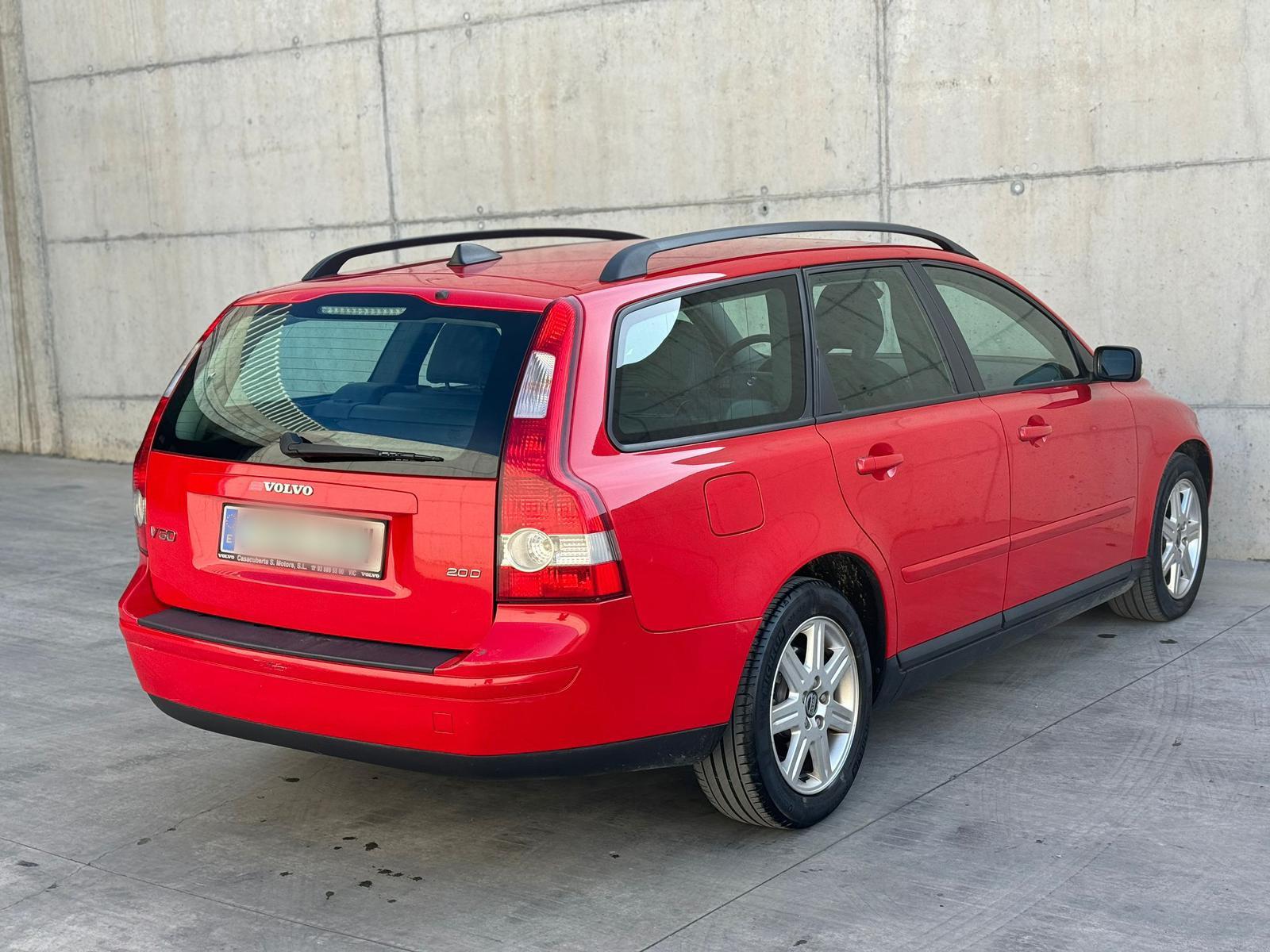 
								VOLVO V50 2.0 DIÉSEL 136CV – IMPECABLE full									