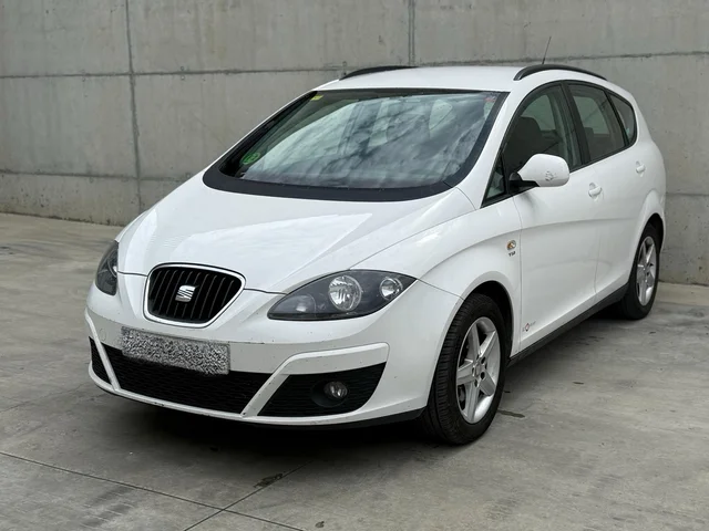 
								SEAT ALTEA 2012 / 1.2TSI 105CV / 5 PLAZAS / MEJOR PRECIO EN VIC full									