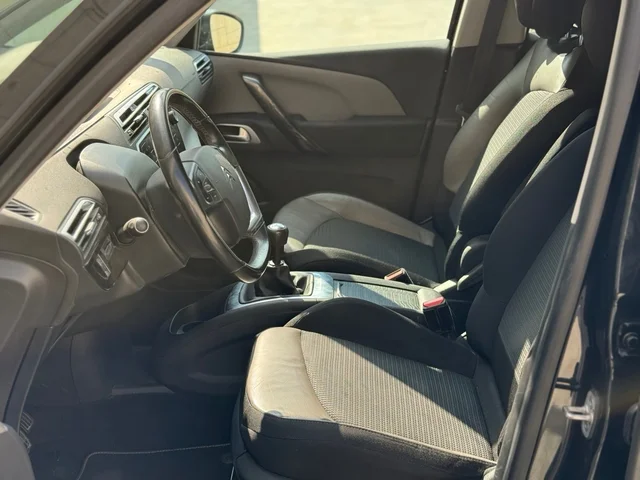 
								Citroën C4 Grand Picasso 2018 full									