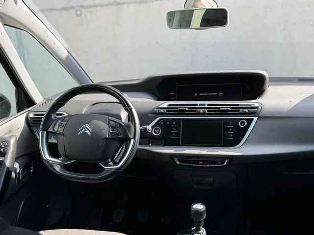 
								Citroën C4 Grand Picasso 2018 full									