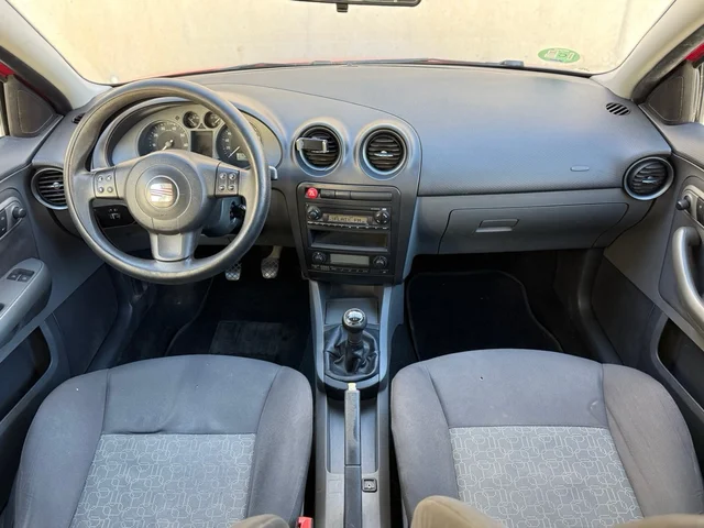 
								SEAT IBIZA 2008/ 3 PUERTAS / 1.4 16V 85 CV / MEJOR PRECIO EN VIC full									