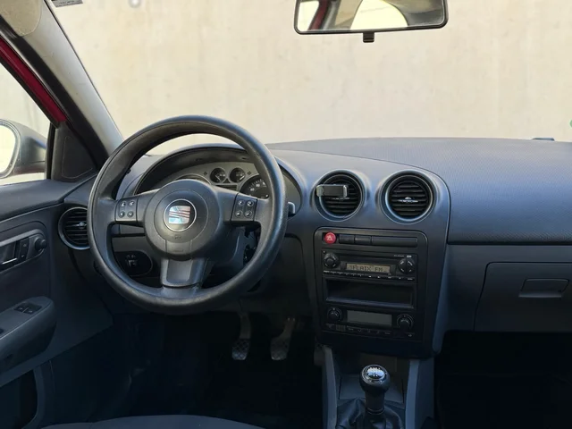 
								SEAT IBIZA 2008/ 3 PUERTAS / 1.4 16V 85 CV / MEJOR PRECIO EN VIC full									