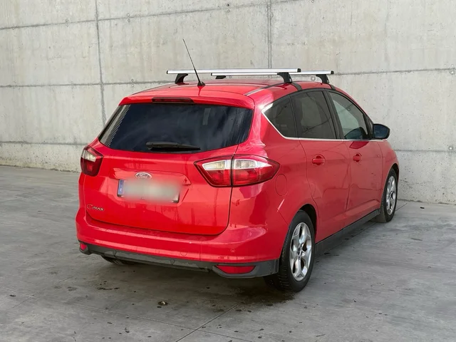 
								Ford C-Max full									