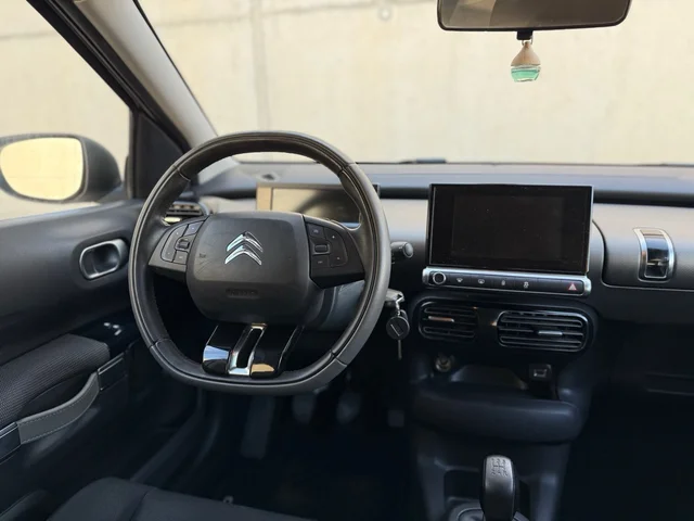 
								Citroën C4 CACTUS 2016 full									