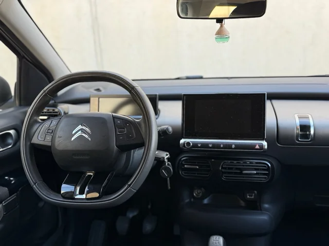 
								Citroën C4 CACTUS 2016 full									