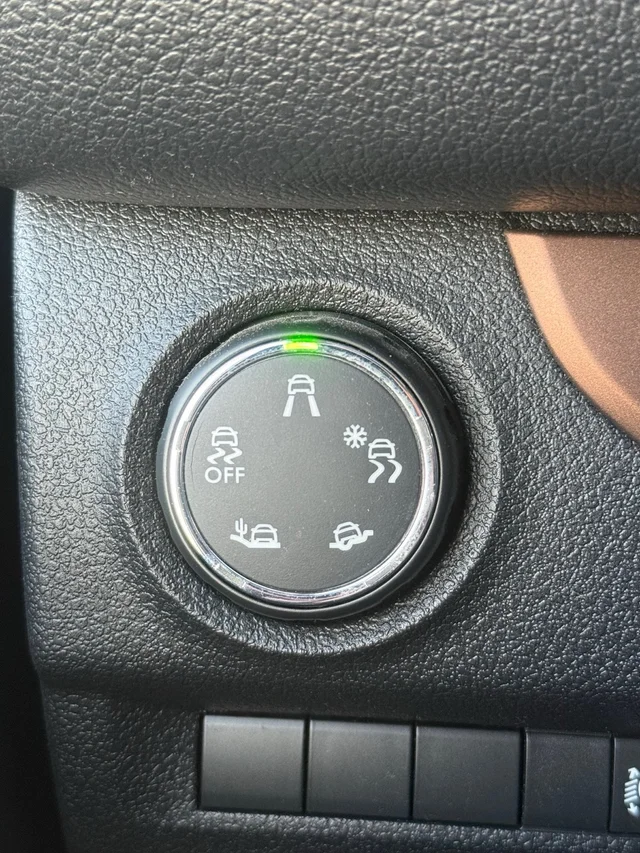 
								Toyota Proace 2022 diésel 145CV – 8 plazas – coche segunda mano en Vic full									