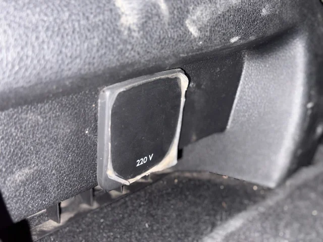 
								Toyota Proace 2022 diésel 145CV – 8 plazas – coche segunda mano en Vic full									